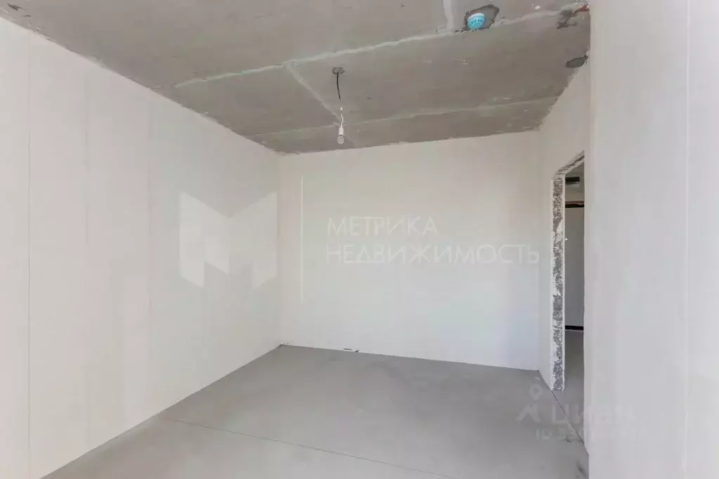 1-к кв. Тюменская область, Тюмень ул. Тимофея Кармацкого, 3 (54.67 м) - Фото 1