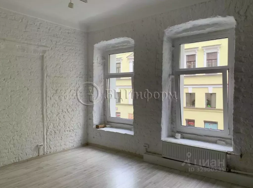 Офис в Санкт-Петербург Гражданская ул., 13-15 (18 м) - Фото 1