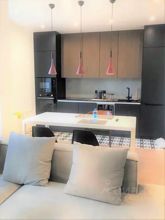 3-к кв. Московская область, Люберцы городской округ, Мирный пгт ул. ... - Фото 2