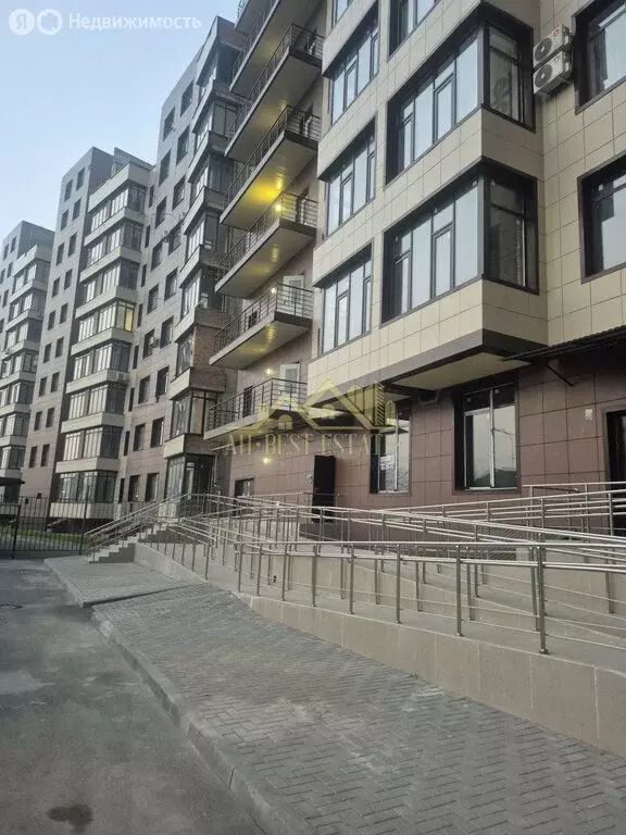 Квартира-студия: Владикавказ, улица Тогоева, 22 (167 м) - Фото 1