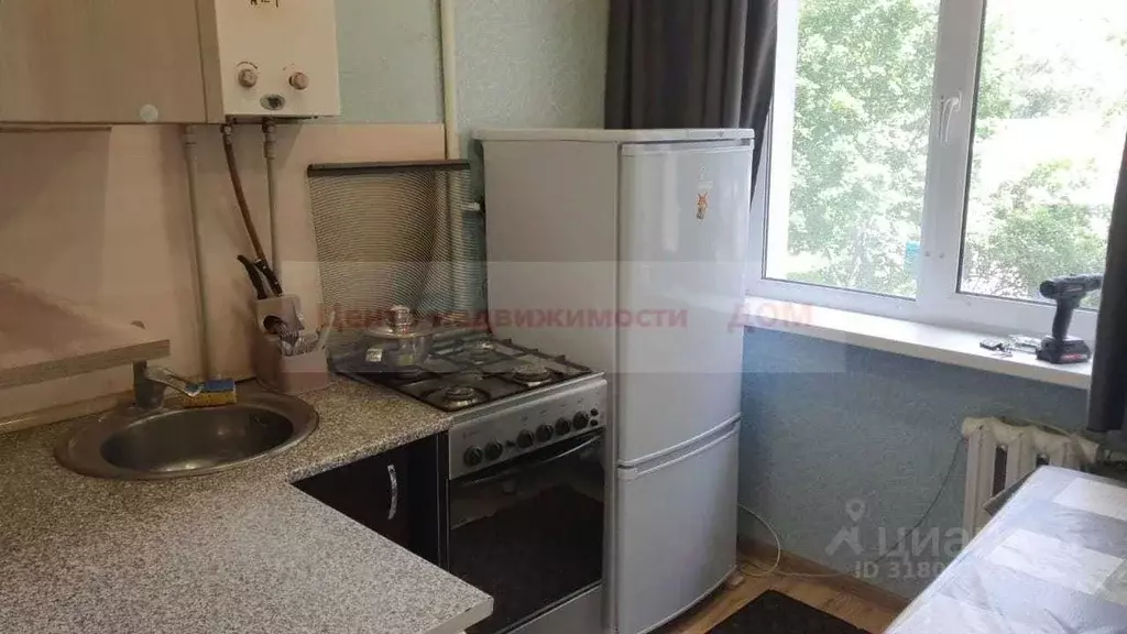 2-к кв. Белгородская область, Белгород ул. Чехова, 30 (47.0 м) - Фото 1