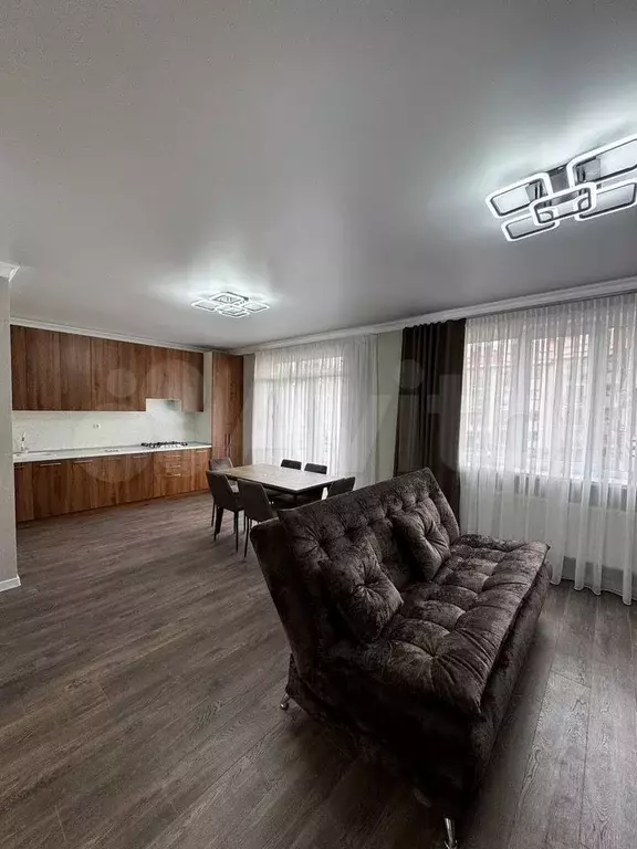 3-к. квартира, 105 м, 1/4 эт. - Фото 0
