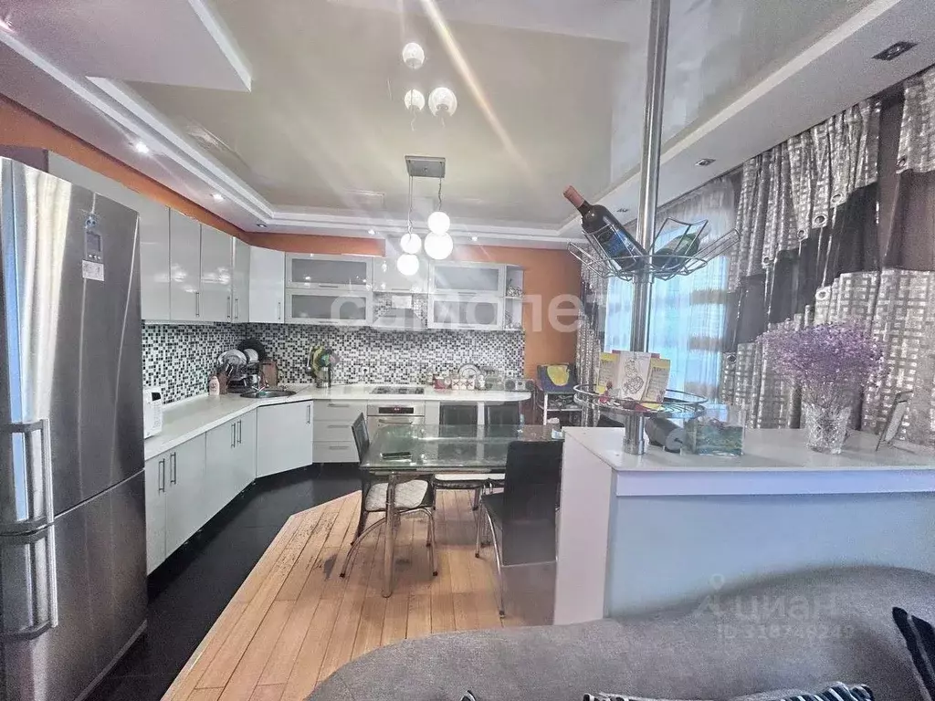 3-к кв. Забайкальский край, Чита ул. Балябина, 64 (98.8 м) - Фото 0