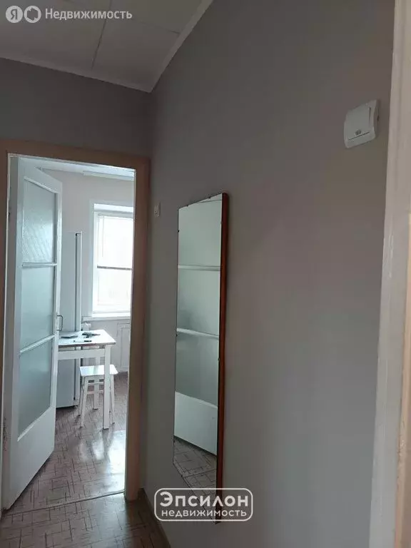 2-комнатная квартира: Курск, улица Дубровинского, 5А (44 м) - Фото 1