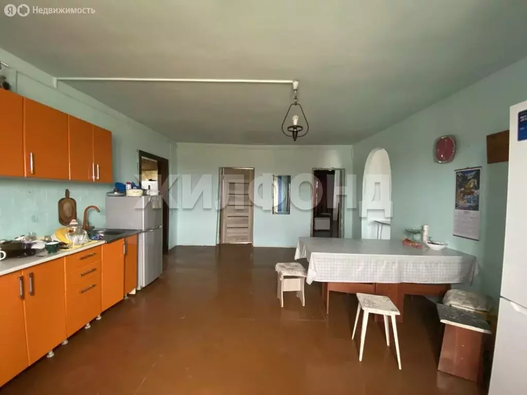 Дом в посёлок Ташеба, Архитектурная улица (150 м) - Фото 1