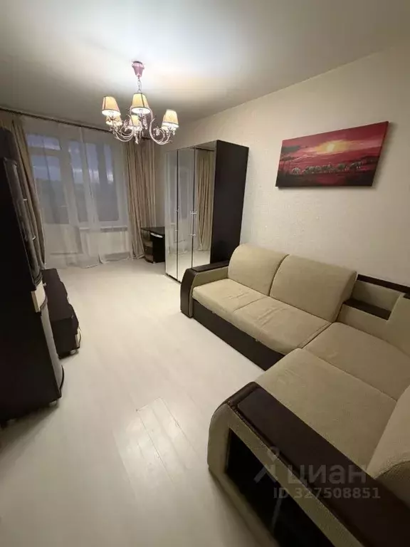 2-к кв. Санкт-Петербург ул. Ворошилова, 31к2 (65.0 м) - Фото 1