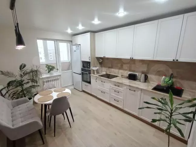 2-к. квартира, 55 м, 10/10 эт. - Фото 0