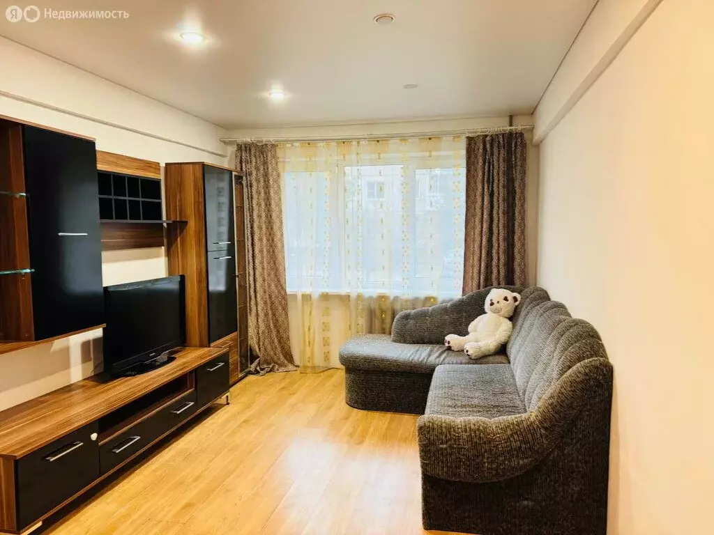 3-комнатная квартира: Великий Новгород, Большая Санкт-Петербургская ... - Фото 2