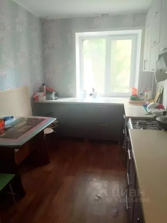 1-к кв. Саратовская область, Энгельс 2-й мкр, 25 (40.0 м) - Фото 1