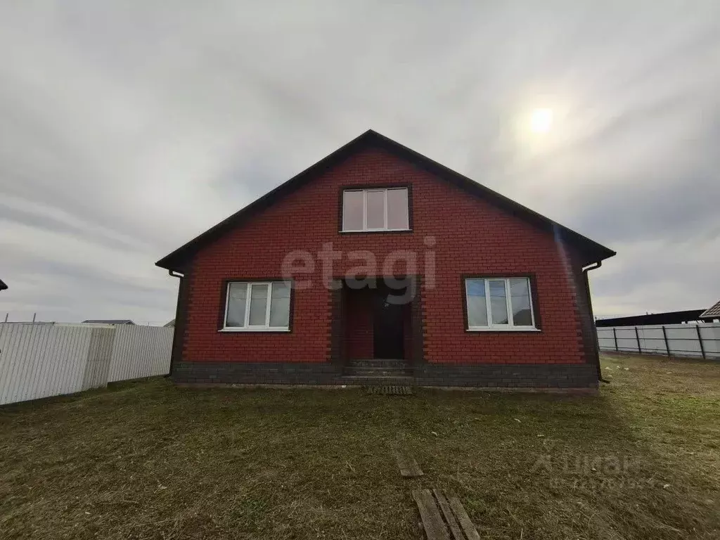 Дом в Белгородская область, Борисовка городское поселение, Борисовка ... - Фото 1