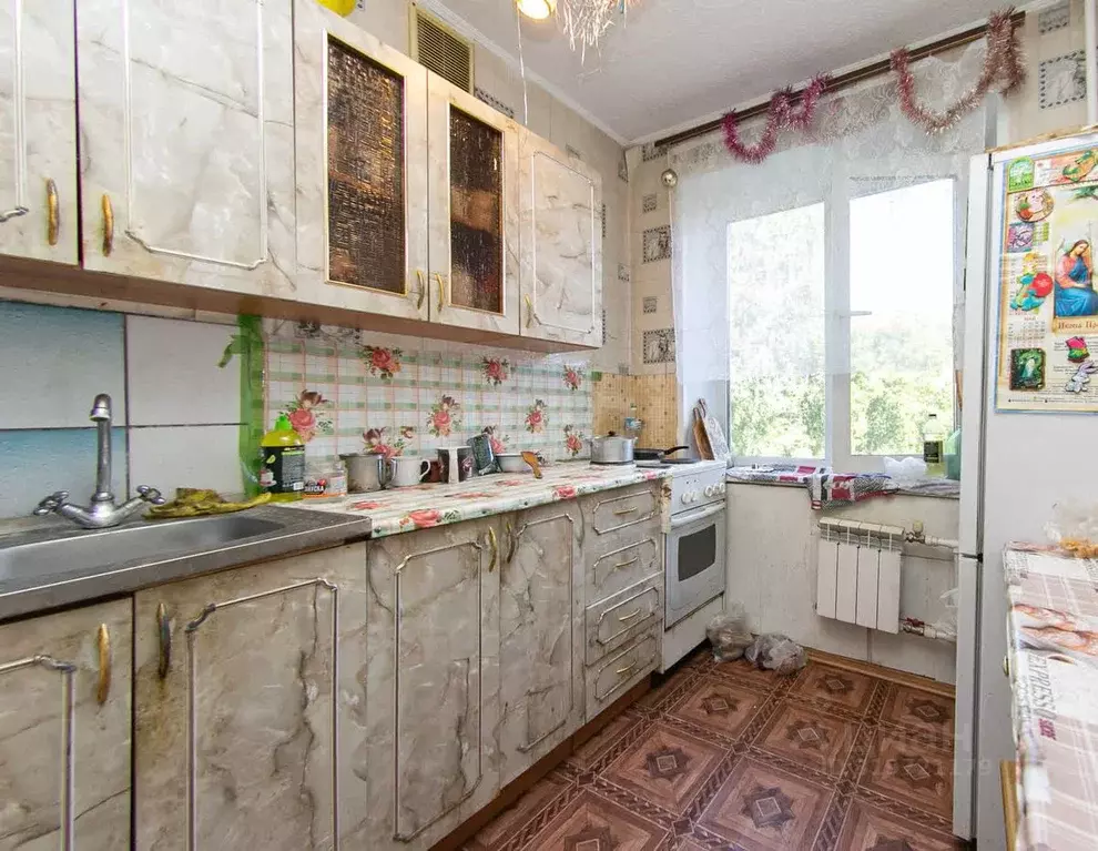 2-к кв. Томская область, Томск Каштак-4 мкр, ул. Кошурникова, 7 (47.1 ... - Фото 0