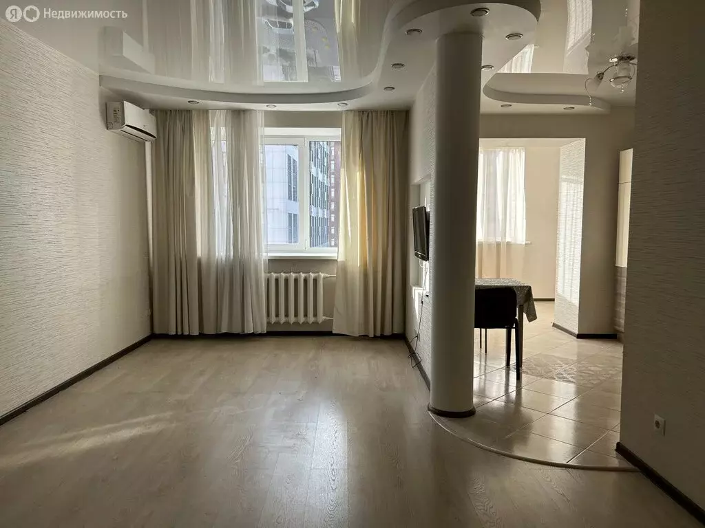 1-комнатная квартира: Уфа, улица Гафури, 54 (51 м) - Фото 1