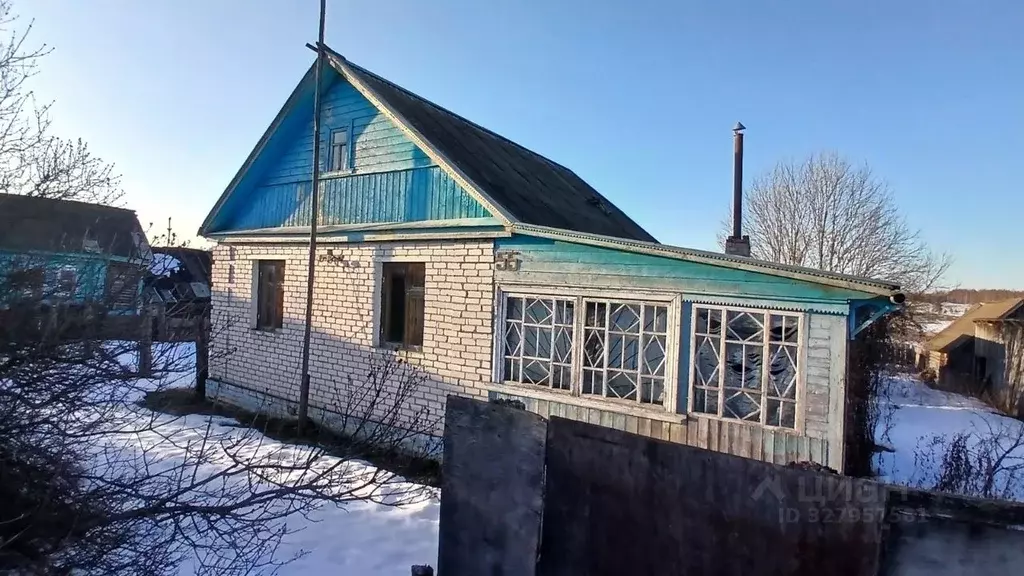 Дом в Тверская область, Торжокский муниципальный округ, д. Мартыново  ... - Фото 1