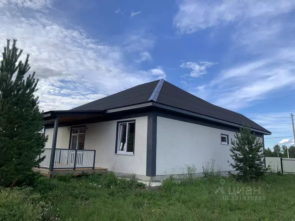 Дом в Иркутская область, Иркутский муниципальный округ, д. Куда ул. ... - Фото 1