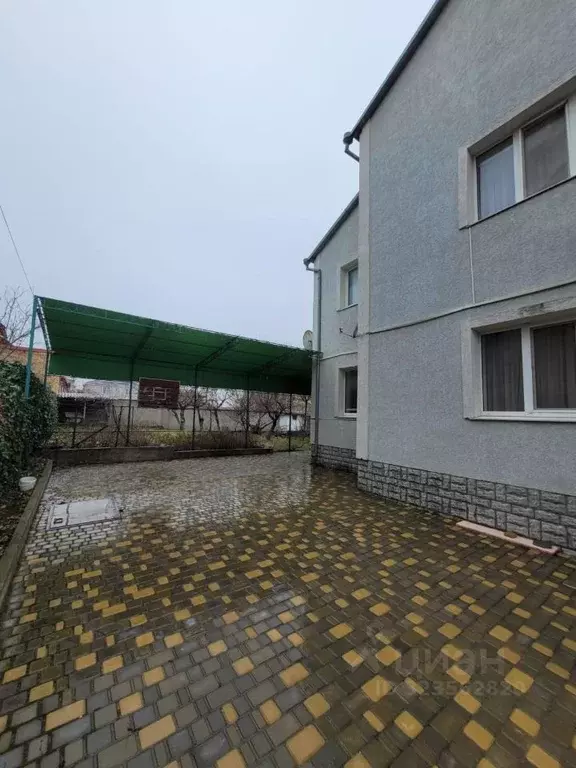 Дом в Крым, Симферополь ул. Аметхан Султан (250 м) - Фото 2