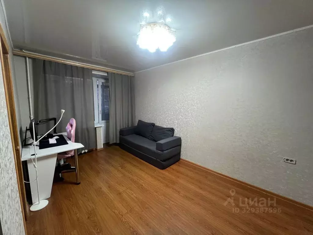 1-к кв. Башкортостан, Уфа ул. Конституции, 1 (36.0 м) - Фото 2