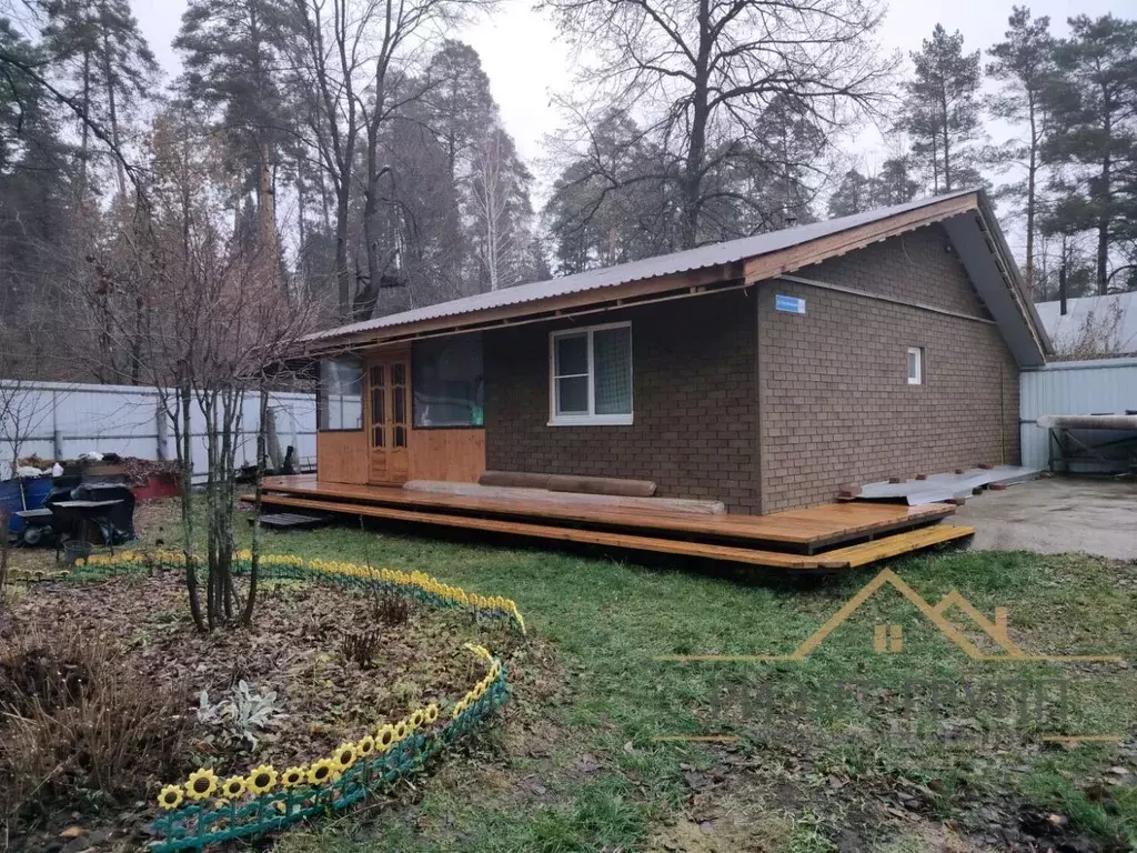 Дом в Татарстан, Высокогорский район, пос. Дачное Центральная ул., 11 ... - Фото 1