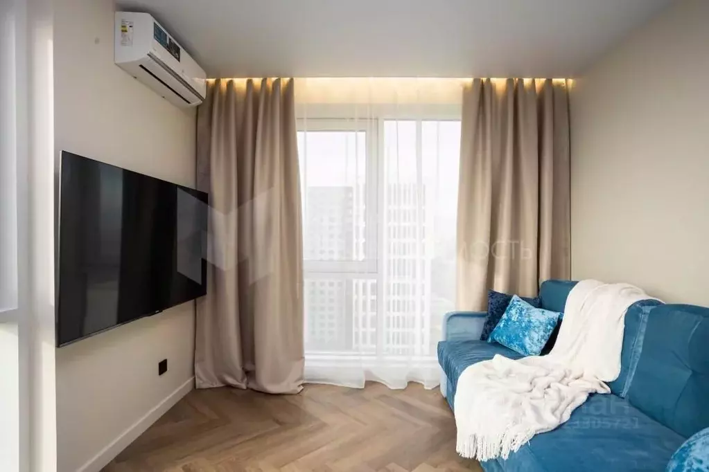 2-к кв. Тюменская область, Тюмень Харьковская ул., 72Б (64.0 м) - Фото 1