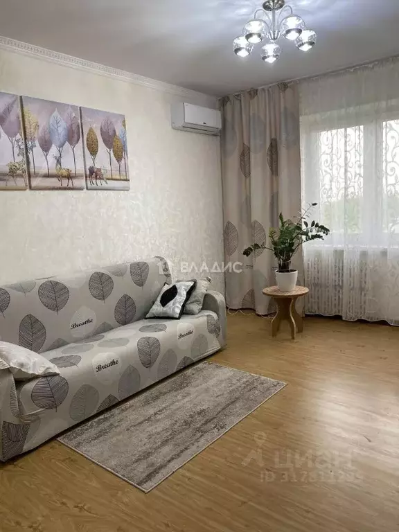 1-к кв. Белгородская область, Старый Оскол Ольминского мкр, 3 (40.2 м) - Фото 1