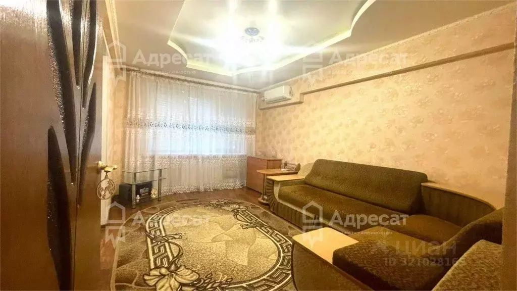 3-к кв. Волгоградская область, Волгоград ул. Курчатова, 12 (56.4 м) - Фото 1