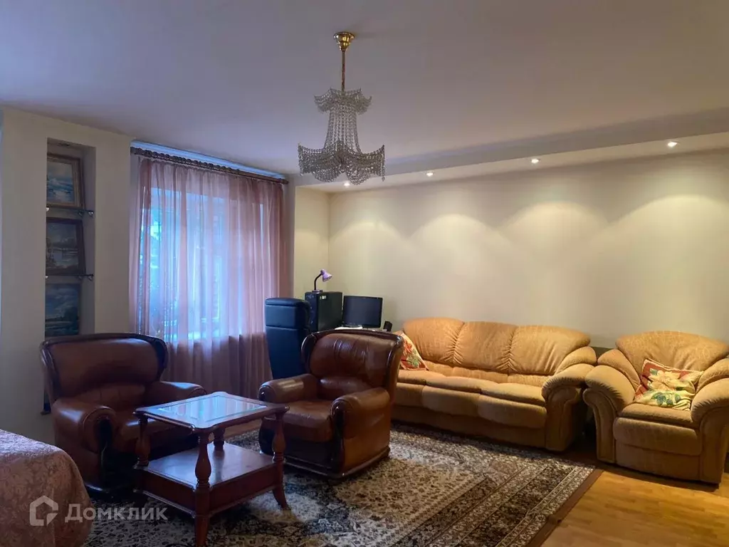 Продаётся 4-к квартира, 145.7 м - Фото 1