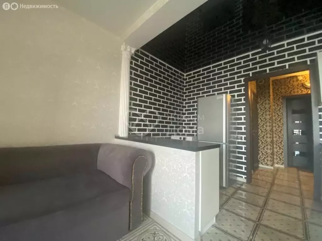 Квартира-студия: Волгоград, Гомельская улица, 7 (39 м) - Фото 1