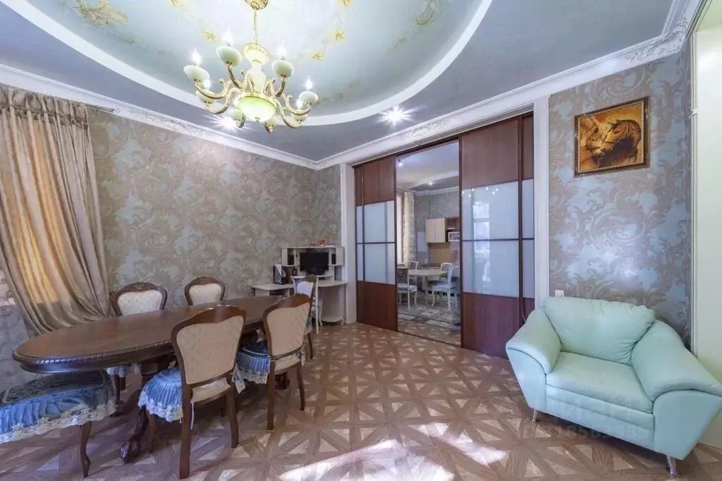 5-к кв. Самарская область, Самара Ленинская ул., 206 (180.0 м) - Фото 1