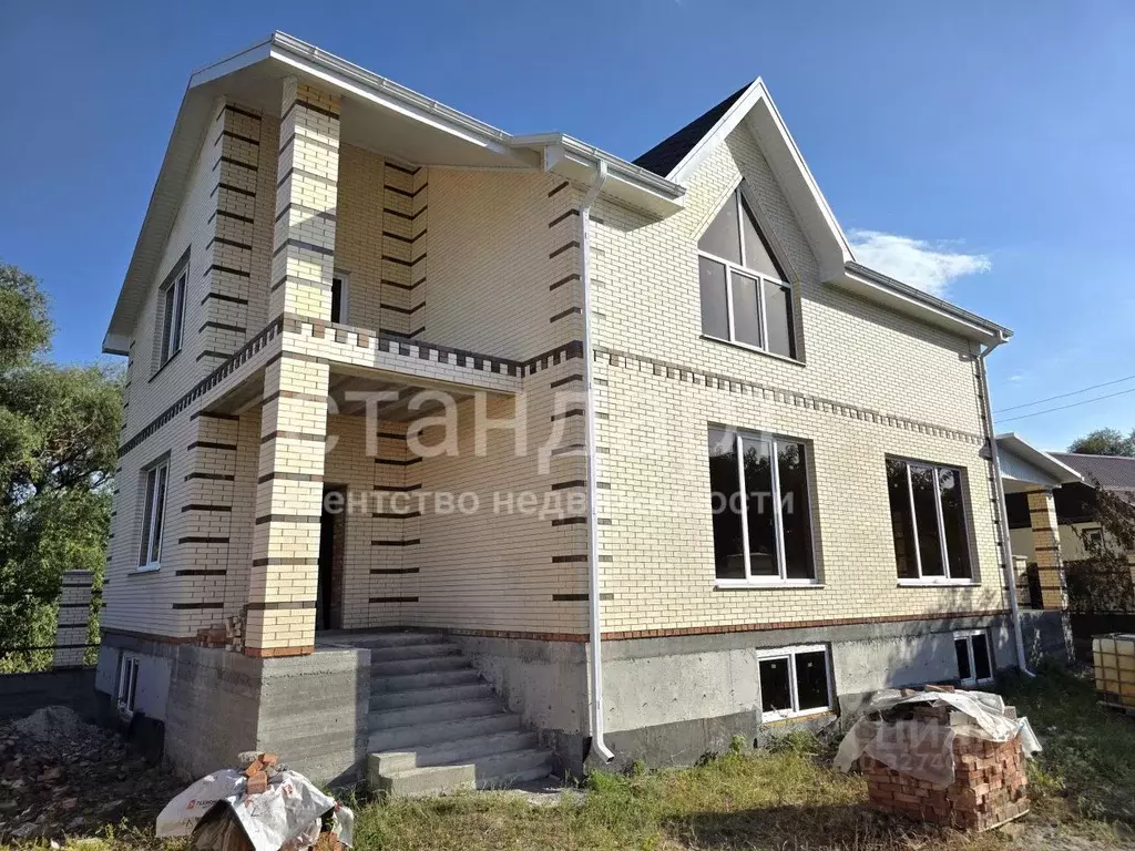 Дом в Ставропольский край, Ессентуки ул. Галерейная (343 м) - Фото 1