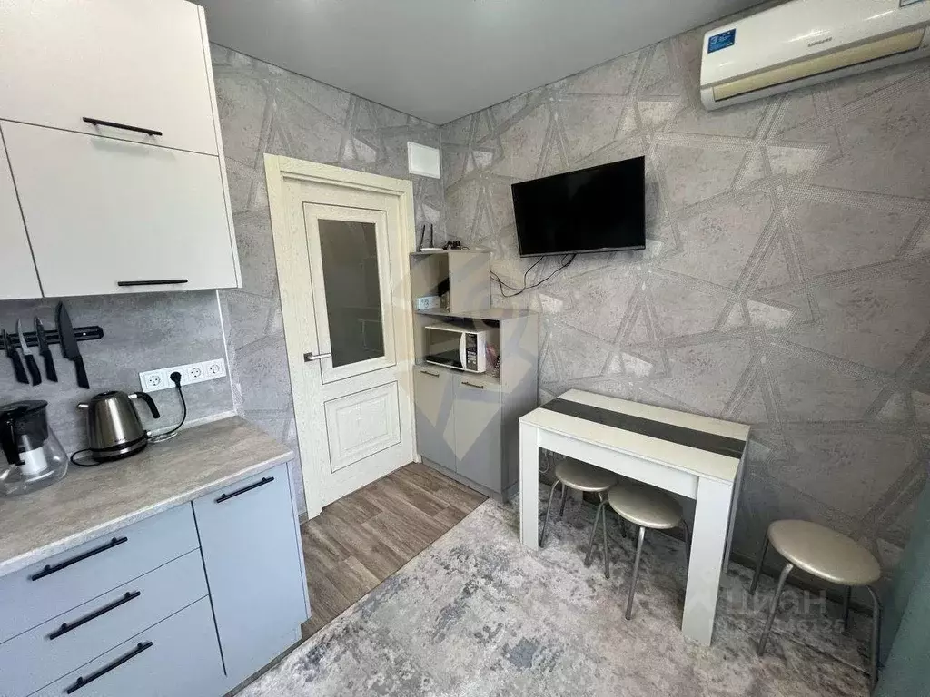 1-к кв. Белгородская область, Старый Оскол Королева мкр, 8 (36.91 м) - Фото 1