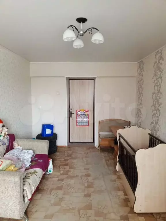 Комната 17,2 м в 5-к., 3/5 эт. - Фото 1