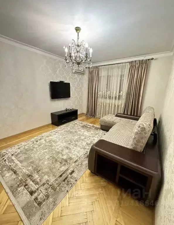 2-к кв. Дагестан, Каспийск ул. М. Халилова, 24 (50.0 м) - Фото 0