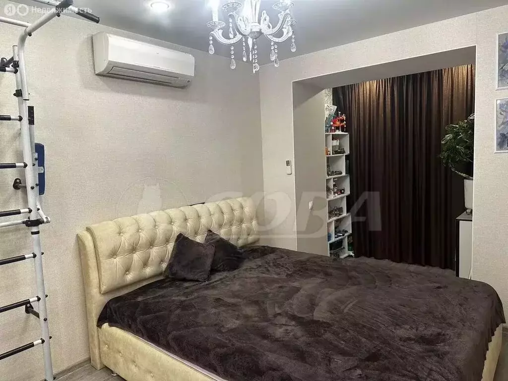 2-комнатная квартира: Тюмень, улица Циолковского, 7к1 (82 м) - Фото 1