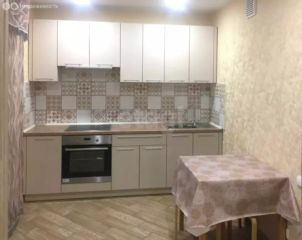 1-комнатная квартира: Казань, улица Баки Урманче, 11к3 (42 м) - Фото 0