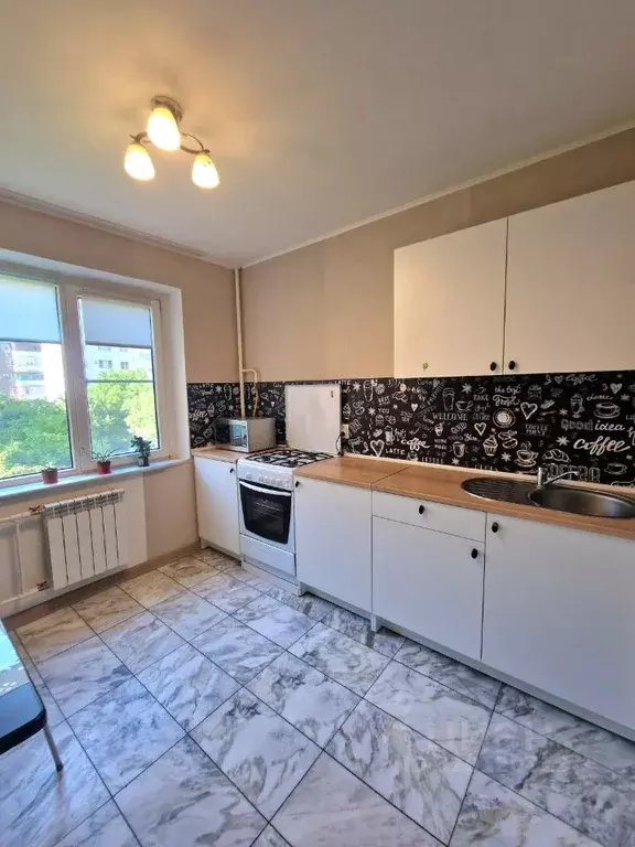 3-к кв. Краснодарский край, Новороссийск ул. Хворостянского, 11 (70.0 ... - Фото 1