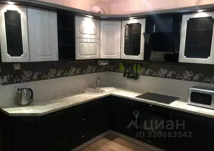 1-к кв. Тюменская область, с. Абатское ул. Пушкина, 17 (37.0 м) - Фото 0