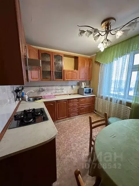 2-к кв. Коми, Усинск ул. 60 лет Октября, 11 (51.1 м) - Фото 0