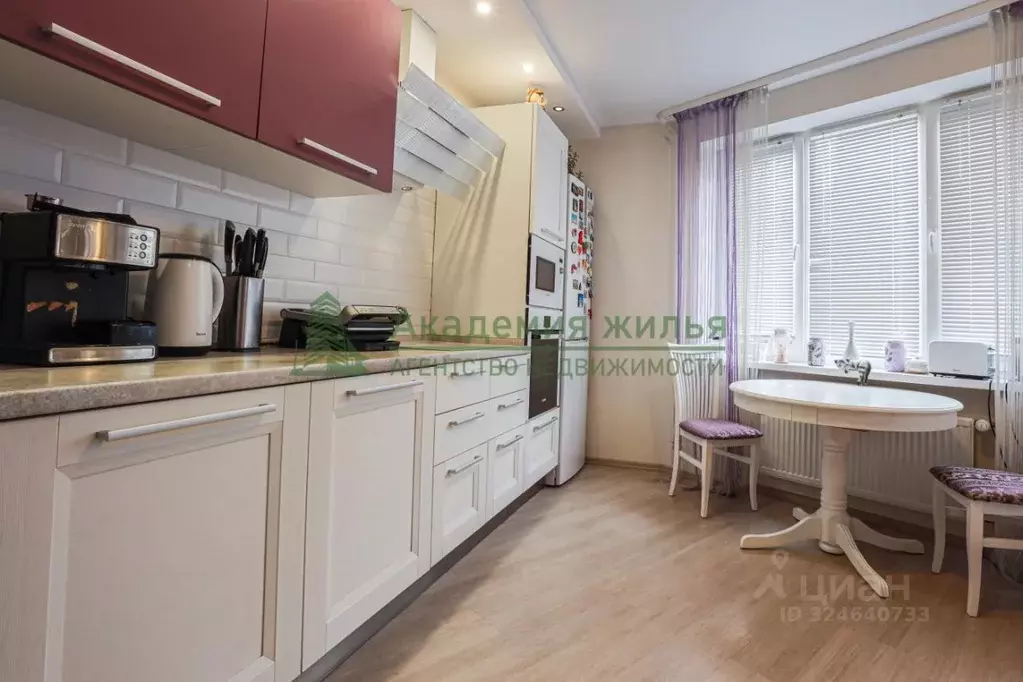 2-к кв. Саратовская область, Саратов Валовая ул., 12 (59.4 м) - Фото 2