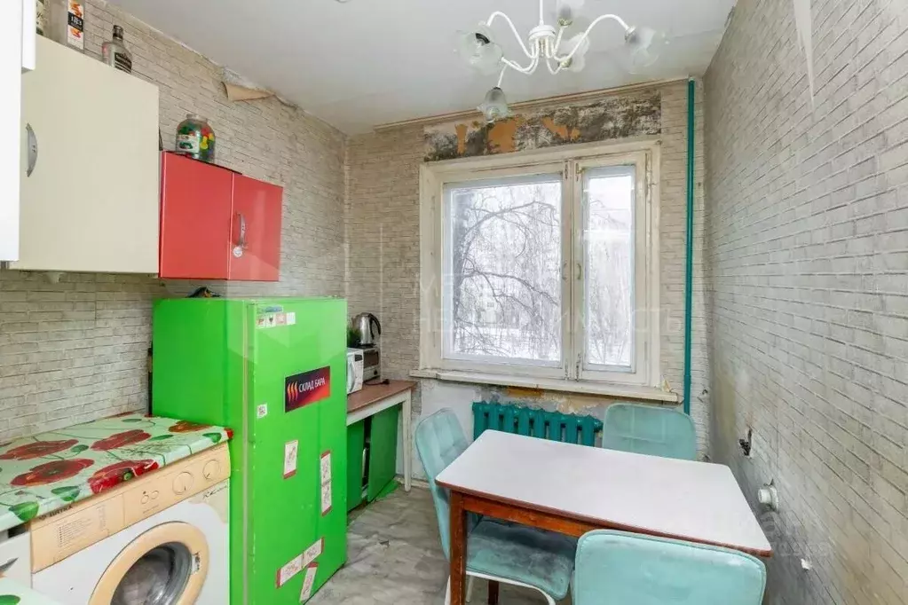 2-к кв. Тюменская область, Тюмень ул. Пермякова, 41 (49.0 м) - Фото 0