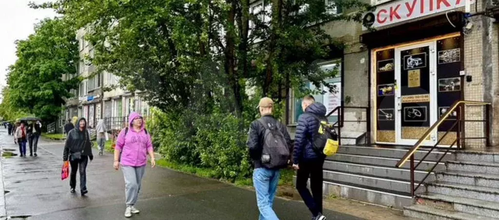 Площадь на трафике 10м2 Дыбенко - Фото 1