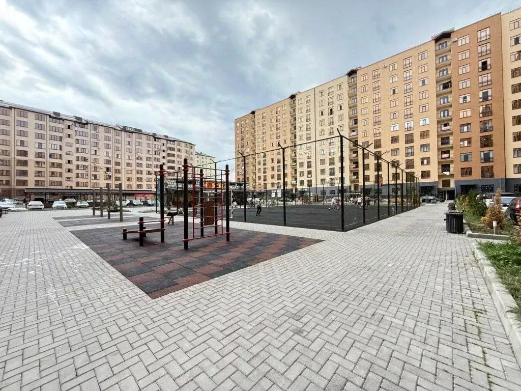 1-к кв. Кабардино-Балкария, Нальчик ул. Шарданова, 50 (47.7 м) - Фото 1