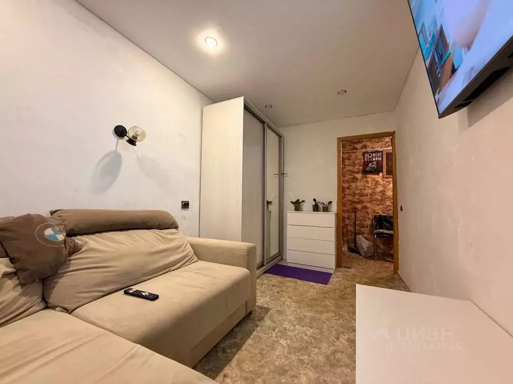 2-к кв. Тульская область, Тула ул. Марата, 180 (44.0 м) - Фото 2