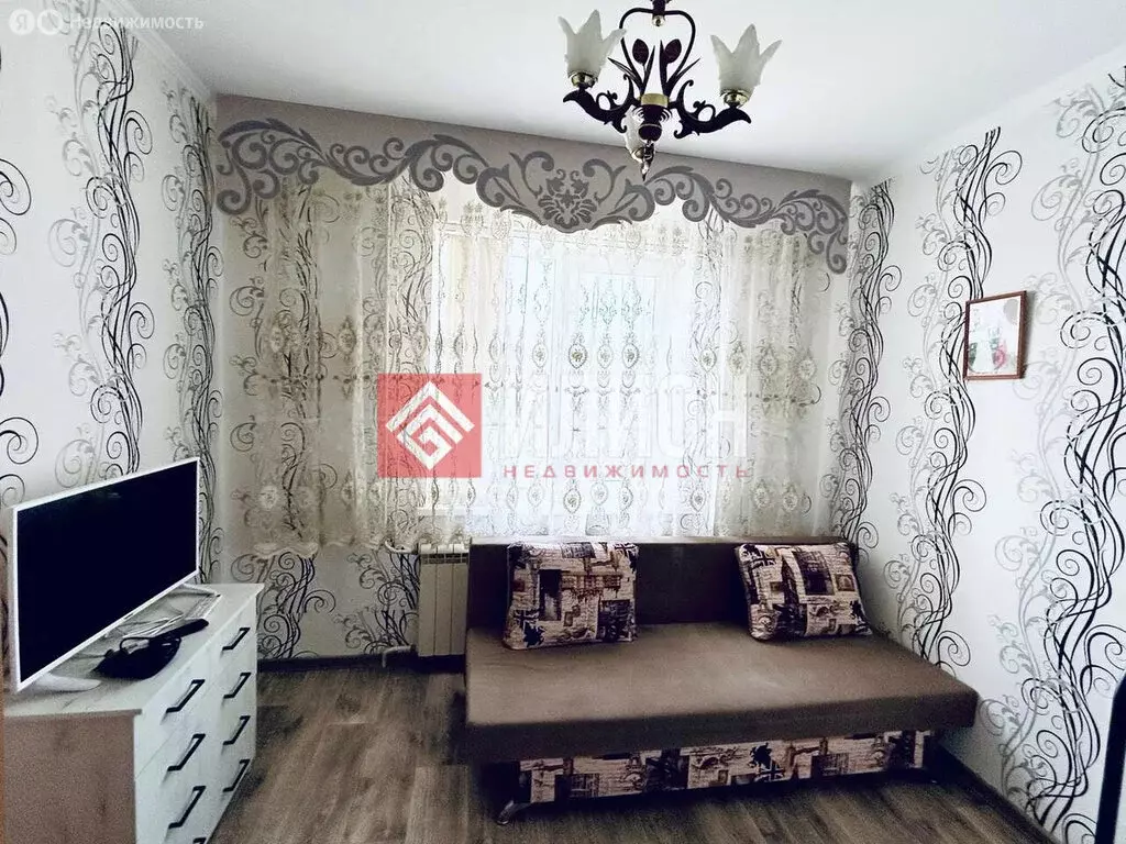 3-комнатная квартира: Симферополь, улица Маршала Жукова, 29 (65.7 м) - Фото 1