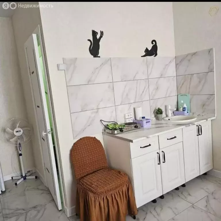 1к в -комнатной квартире (18.8 м) - Фото 0