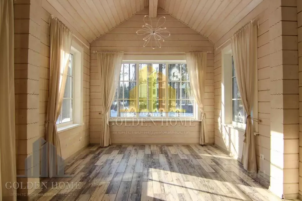 Дом в Санкт-Петербург, Санкт-Петербург, Зеленогорск Сапожная ул., 12 ... - Фото 1