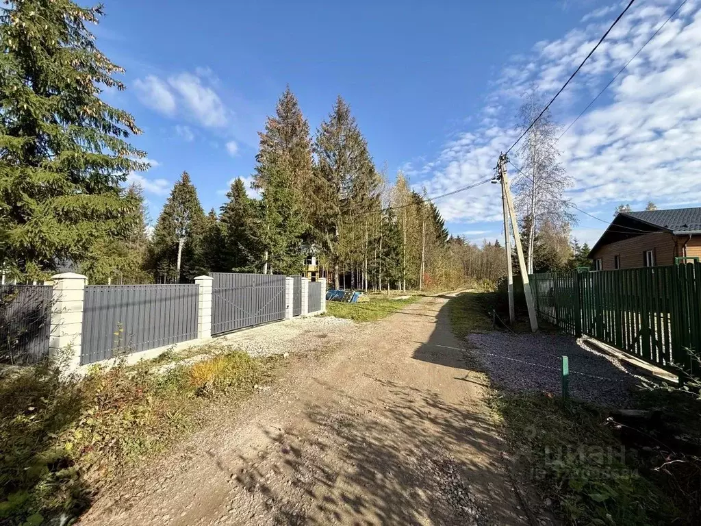 Участок в Ленинградская область, Кировский район, Шумское с/пос, пос. ... - Фото 1