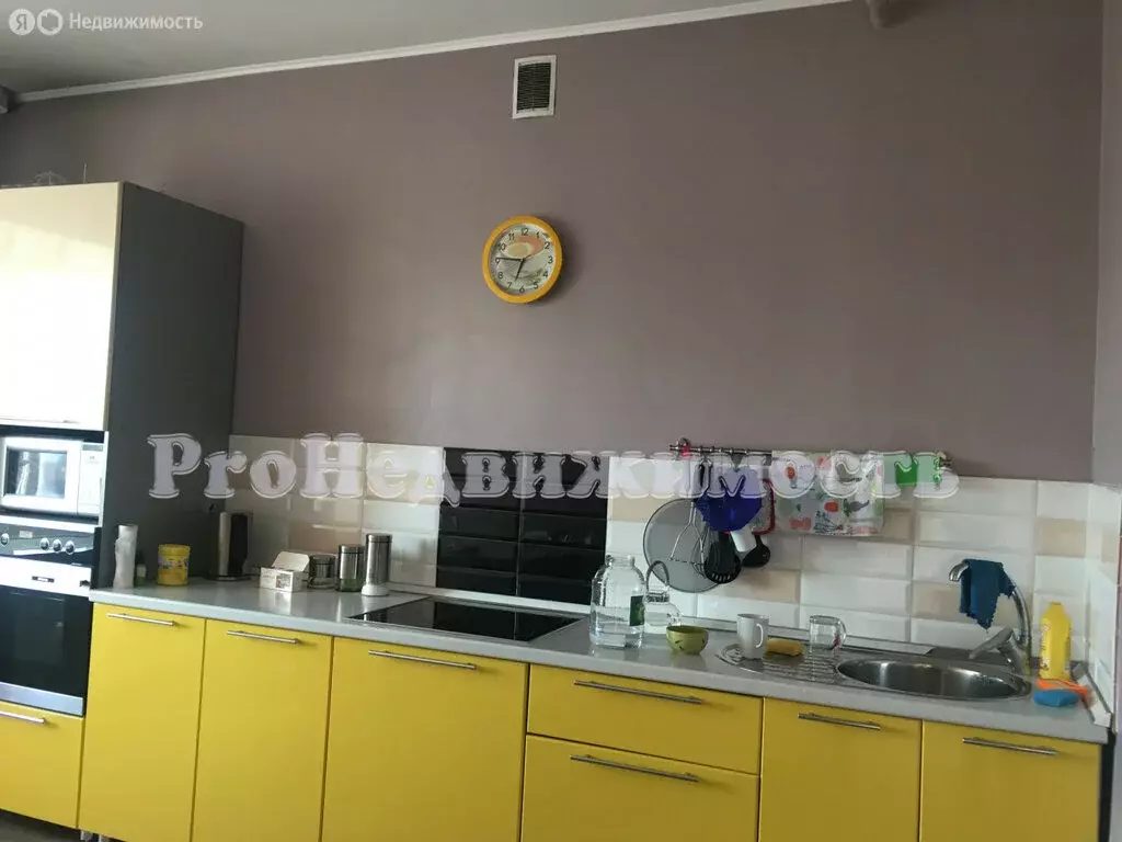 3-комнатная квартира: Кызыл, улица Ооржака Лопсанчапа, 44 (74 м) - Фото 2