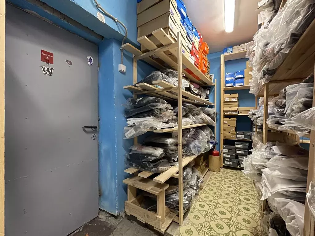 Помещение свободного назначения в Москва Измайловский бул., 9 (13 м) - Фото 1