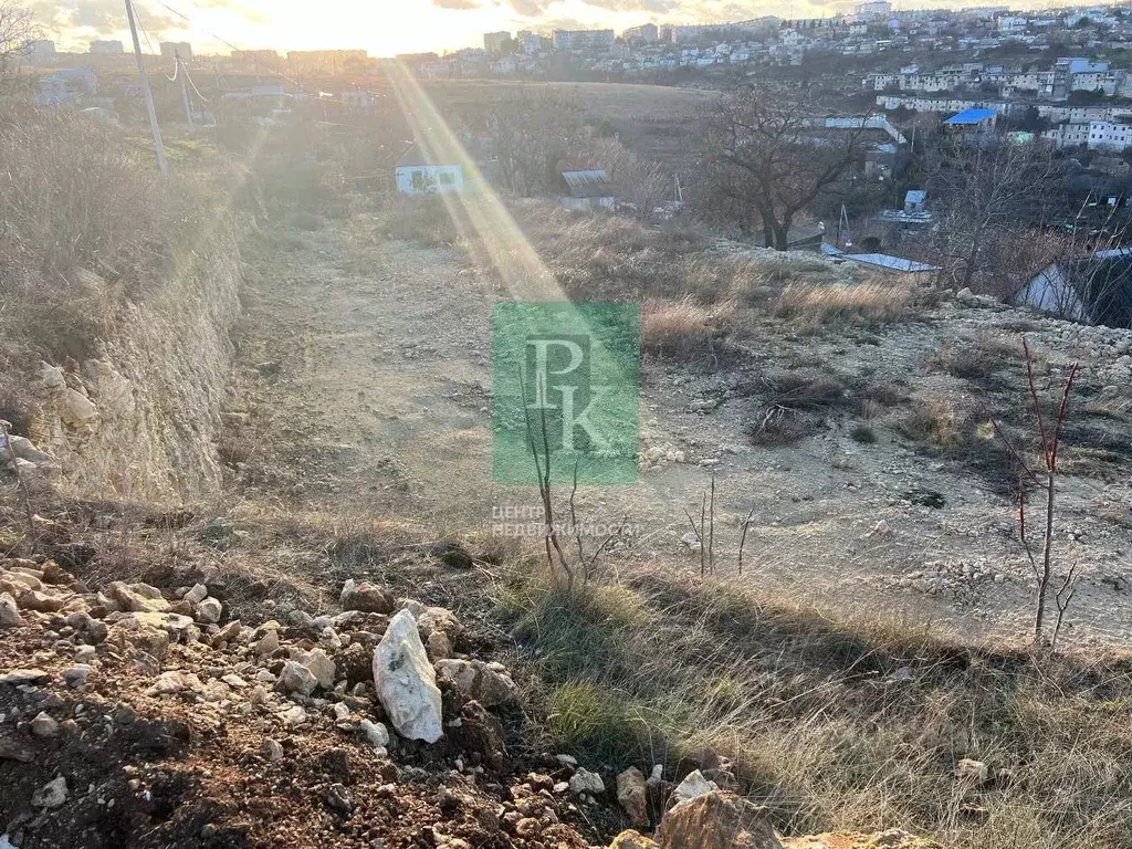 Участок в Севастополь Солнышко садоводческое товарищество,  (4.0 сот.) - Фото 1