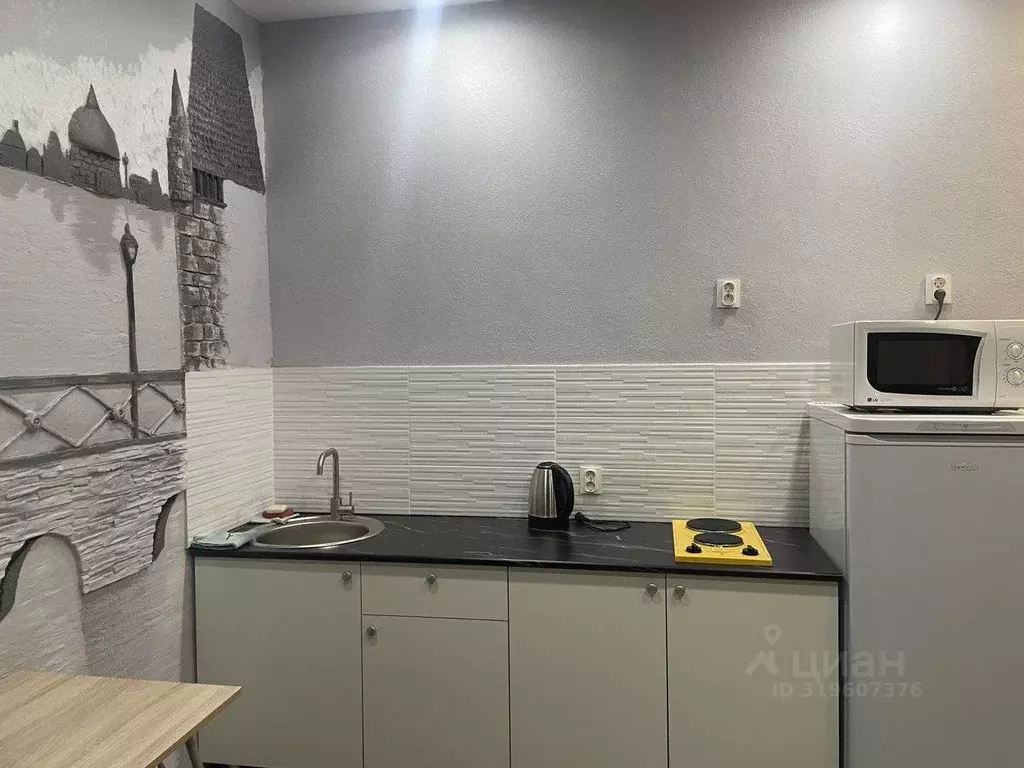 2-к кв. Удмуртия, Глазов ул. Ленина, 21к4 (41.0 м) - Фото 1