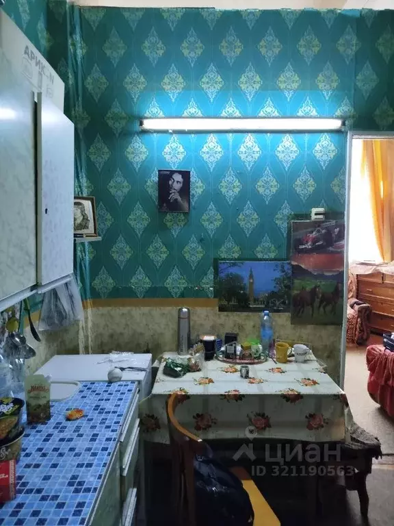 Комната Ивановская область, Фурманов ул. Революционная, 14 (28.7 м) - Фото 1